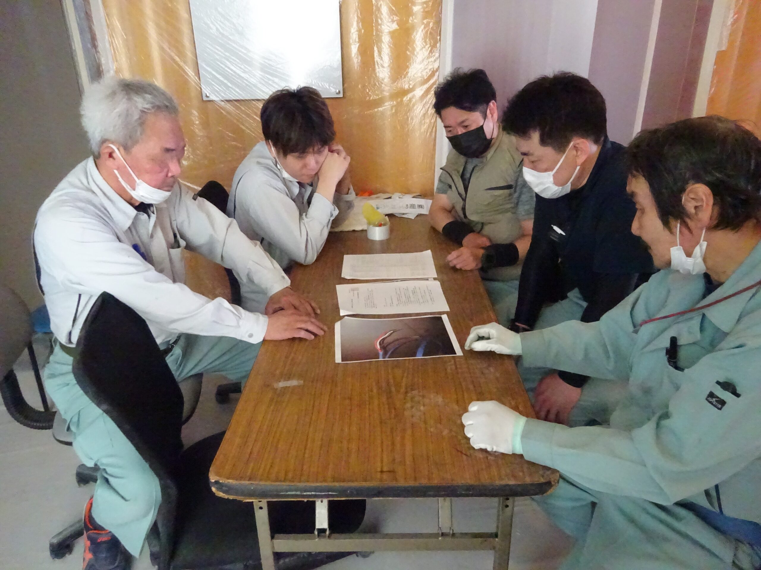 採用情報- 打ち合わせ風景